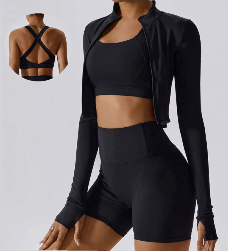 Pretty in Motion — Black